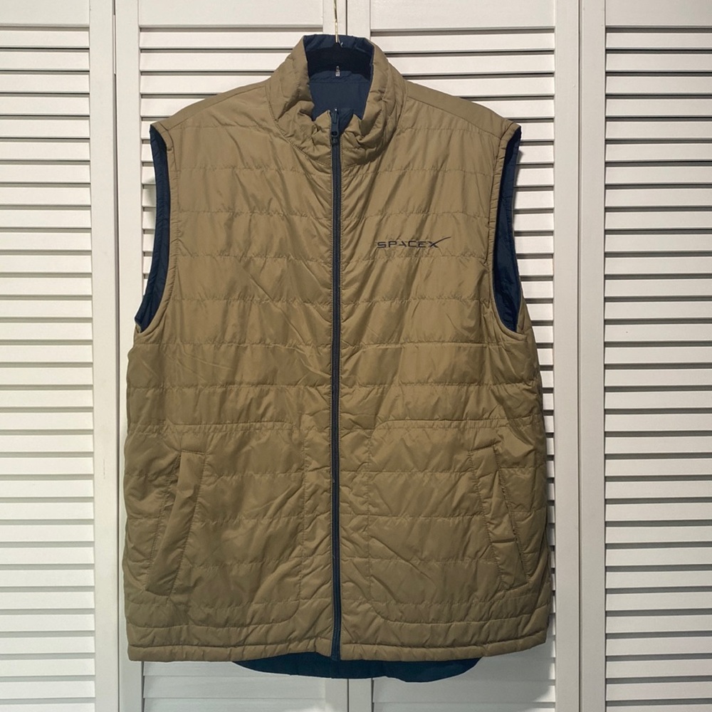 SpaceX reversible puffer vest
